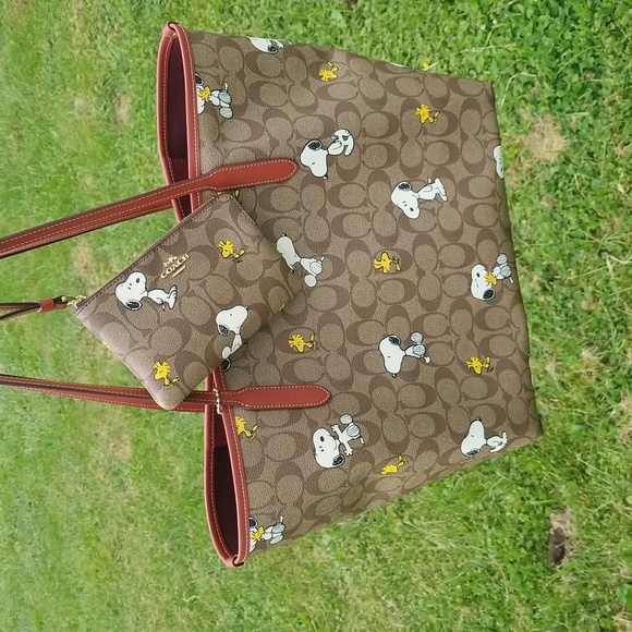 Coach Handbags - Coach×Peanuts Set Tote and Wrislet Snoopy loves Woodstock Series Bundle